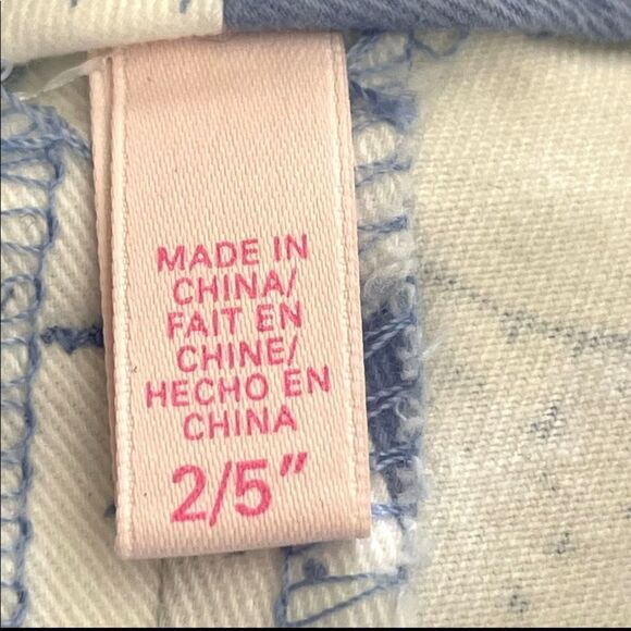 Victoria’s Secret blue white pineapple pattern shorts - Picture 10 of 12